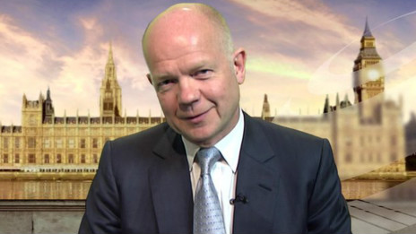 作为撒切尔夫人政策支持者,黑格认为英国国库承担丧葬费用理所当然。 作为撒切尔夫人政策支持者,黑格认为英国国库承担丧葬费用理所当然。