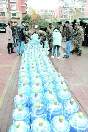 �ൺ��ȼ�¹���52��11ʧ��ǧ�˹������뻧�߷ã�ͼ��