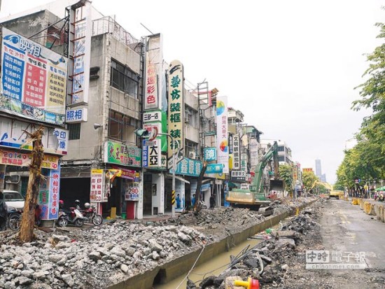 ̨�������۾���������Ҫ�����Ӧֹͣ�������